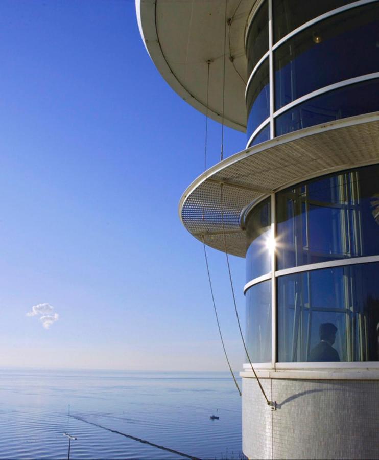 Marine Villa Hotel & Suites - Close To Beach, Train Station & Southend Airport Exterior photo